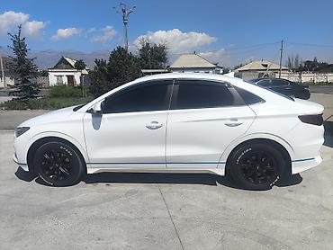 фары byd e2: BYD E3: 2020 г., 0.1 л, Автомат, Электромобиль, Седан — 5
