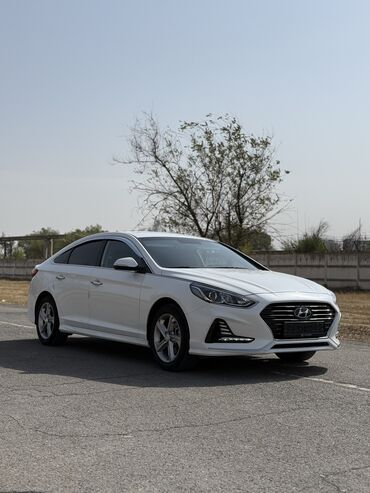 Hyundai: Hyundai Sonata: 2018 г., 2 л, Автомат, Газ, Седан — 2