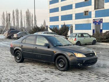 Ford: Ford Mondeo: 2003 г., 1.8 л, Механика, Бензин, Хэтчбэк