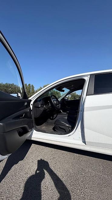 byd e1: Hyundai Avante: 2021 г., 1.6 л, Вариатор, Бензин, Седан — 8