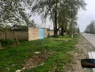 sumqayit baxca seher: Yerləşir:Göyçay rayonu Ərəb bələdiyyəsinin yanı trasın qrağı.25 sot