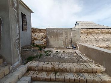 qobu heyet evi: 9 otaq, 800 kv. m, Kredit yoxdur, Təmirsiz — 9