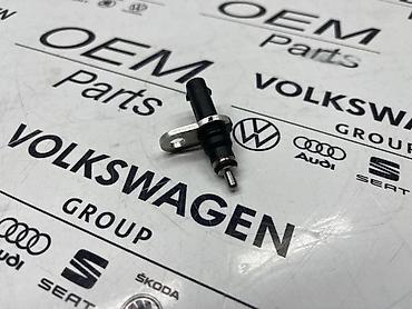 gedora za lambda sondu: SENZOR TEMPERATURE ZA ŠKODA SUPERB - 05L 919 523 | Senzor — 1