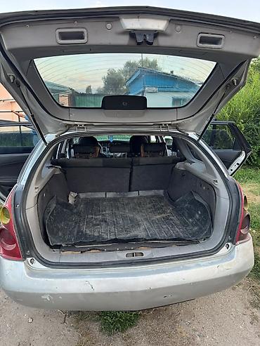 местоположение: Nissan Primera: 2002 г., Механика, Дизель, Хэтчбэк — 4