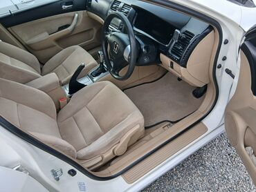 Honda: Honda Accord: 2003 г., 2 л, Типтроник, Бензин, Седан — 14