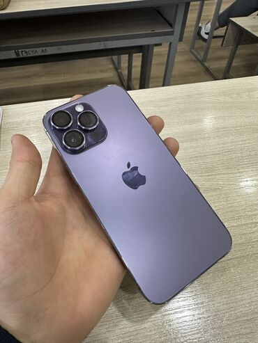 Apple iPhone: IPhone 14 Pro Max, Б/у, 128 ГБ, Deep Purple, Наушники, Защитное стекло, Чехол, 90 %