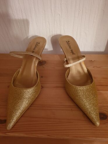 ženske kratke čizme: Sandale, Graceland, 39