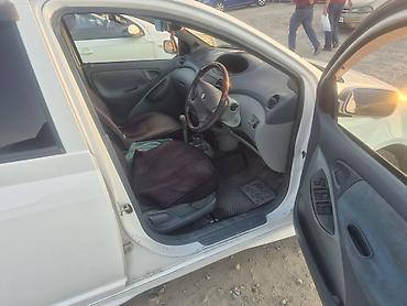 компрессорлор: Toyota Vitz: 1999 г., 0.1 - engine capacity л, Автомат, Бензин, Хетчбек — 4
