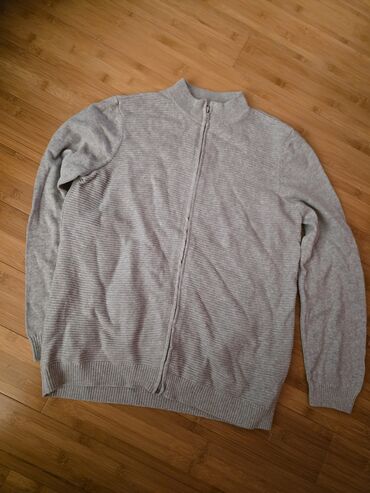 Uşaqlar üçün digər geyimlər: 11–12 yaş üçün uşaq geyimləri dəsti Tərkib: - Sviter: boz rəng — 9