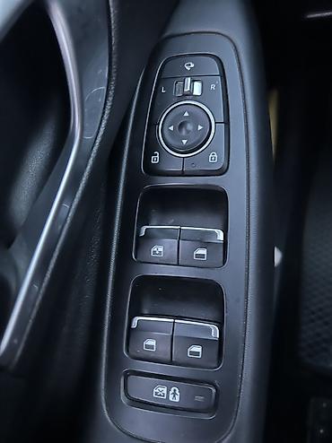 sonata: Hyundai Sonata: 2019 г., 2 л, Автомат, Газ, Лифтбек — 10