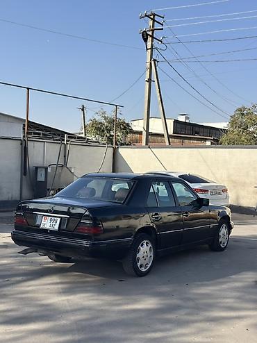 mersedez 124: Mercedes-Benz W124: 1993 г., 3.2 л, Механика, Бензин, Седан — 7
