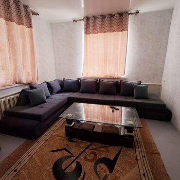 Угловые диваны: Угловой диван, C подушками, Трехместный — 15