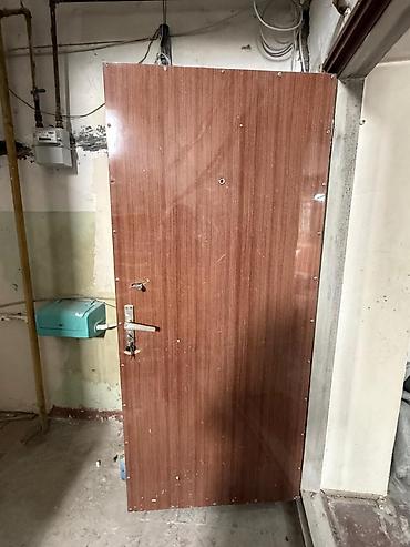Qapılar və aksessuarlar: Dəmir giriş qapısı komplekti - Material: polad/dəmir konstruksiya — 1