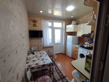 Köhnə tikili: Bakı, 3 otaqlı, Köhnə tikili, m. Həzi Aslanov, 80 kv. m -da lalafo.az — 3 Köhnə tikili: Bakı, 3 otaqlı, Köhnə tikili, m. Həzi Aslanov, 80 kv. m — 3