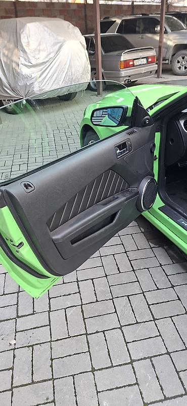 Ford: Ford Mustang: 2012 г., 3.7 л, Автомат, Бензин, Купе — 11