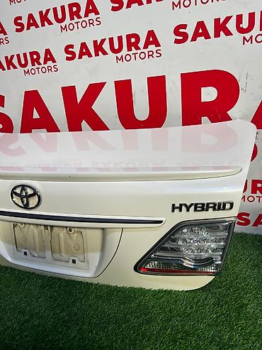 moning: Крышка багажника Toyota, Б/у, Оригинал — 3