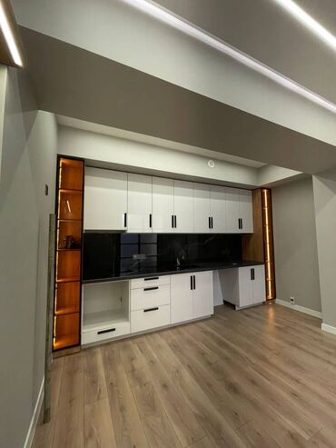 1 комнатная квартира 8 мкр: 3 комнаты, 83 м², Элитка, 8 этаж, Дизайнерский ремонт