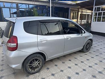аккорд цена: Honda Fit: 2002 г., 1.4 л, Механика, Бензин, Хэтчбэк — 5