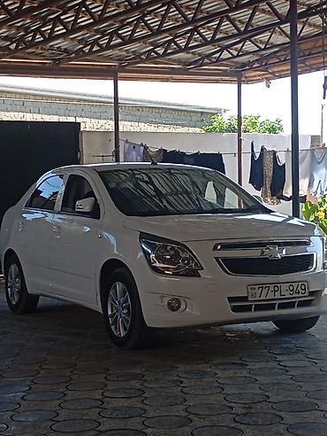 great wall wingle: Chevrolet Cobalt sedan - Kuzov: 4 qapılı sedan, ağ rəng - Mühərrik və — 3