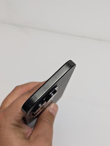 айфон ис: IPhone 16 Pro, Б/у, 512 ГБ, Black Titanium, Защитное стекло, Чехол, 89 % — 3