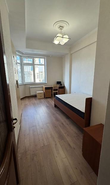 sky park: 3 комнаты, 130 м², Ала-Арча ТРЦ Элитка, 8 этаж, Евроремонт — 4