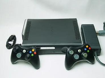 elektronska: U ponudi XBOX 360. Konzola je vrlo korektno očuvana sa malim znakovima — 3