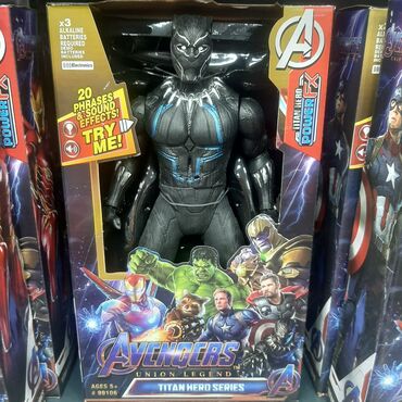 Figurice i makete: Marvel Avengers NOVO Igracke,Figure Za Decake AKCIJA Cene nisu — 8
