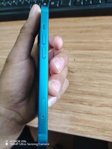 Apple iPhone: IPhone 13, 128 GB, Göy, Face ID, Barmaq izi