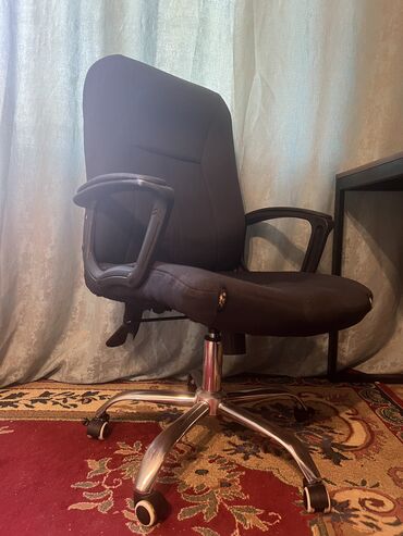 мебел работа: Кресло руководителя, Офисное, Б/у