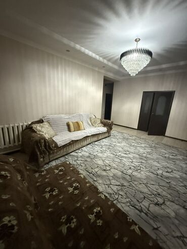 дом в аренду на долгий срок: 100 кв. м, 5 бөлмө, Жылытылган, Евроремонт, Унаа токтотуучу жай
