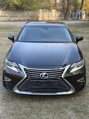 akura mdx: Lexus ES: 2016 г., 2.5 л, Гибрид — 1
