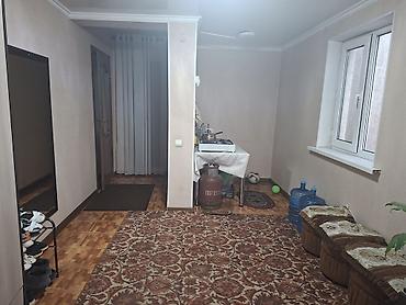 1 bedroom: 3 комнаты, 71 м², Пишпек Индивидуалка, 1 этаж, Евроремонт — 1