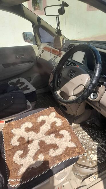где можно продать машину: Honda Odyssey: 2000 г., 2.3 л, Автомат, Бензин, Универсал