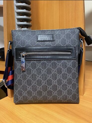 сколько стоит кольцо золотое: Продаю Lux Барсетку Gucci,Б/у состояние хорошее