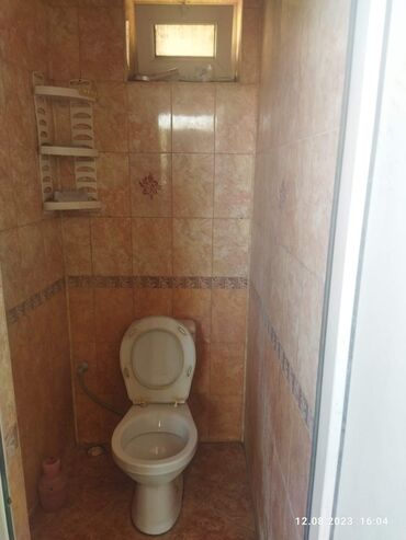 Uzunmüddətli kirayə evlər: 200 kv. m, 5 otaqlı, Qaz, İşıq, Su -da lalafo.az — 5 Uzunmüddətli kirayə evlər: 200 kv. m, 5 otaqlı, Qaz, İşıq, Su — 5