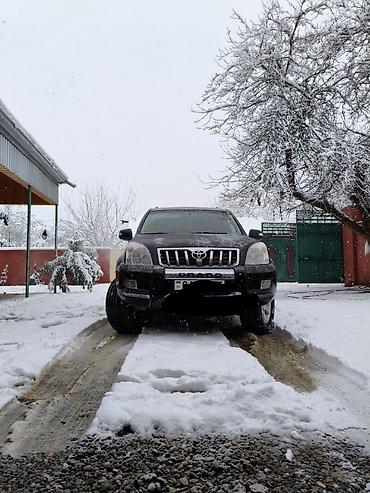 275 35 19: Toyota Land Cruiser Prado SUV. Qara rəngli kuzova malik bu model — 4