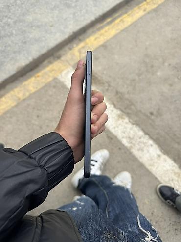 irşad iphone 17 pro max: Oppo 256 GB, rəng - Qara — 7