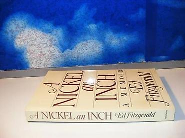 29 cvorova: A nickel an inch a memoir ed fitzgerald1985 atheneum new yorkmek povez — 2