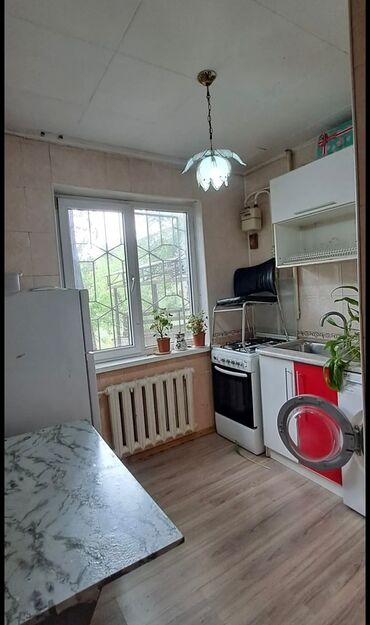 Продажа квартир: 3 комнаты, 58 м², 1 этаж, Косметический ремонт