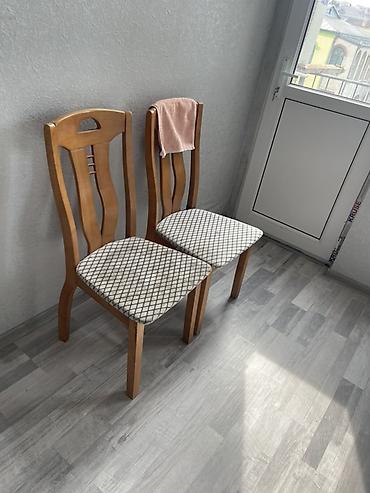 Mebel: Qonaq otağı üçün, İşlənmiş, Açılmayan, Kvadrat masa, 2 stul — 2