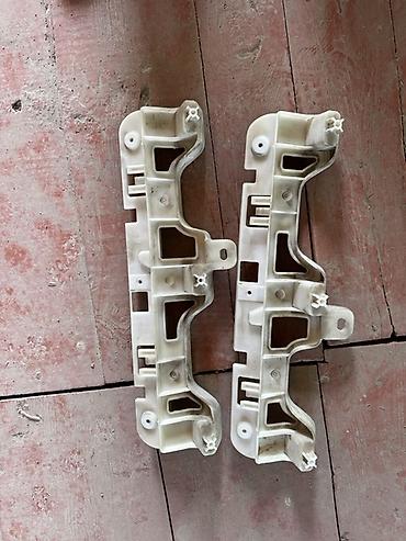 Решетки радиатора: Решетка радиатора Lexus Оригинал — 4