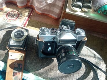 старые пленочные фотоаппараты: Фотоаппарат (ZENIT - Е)