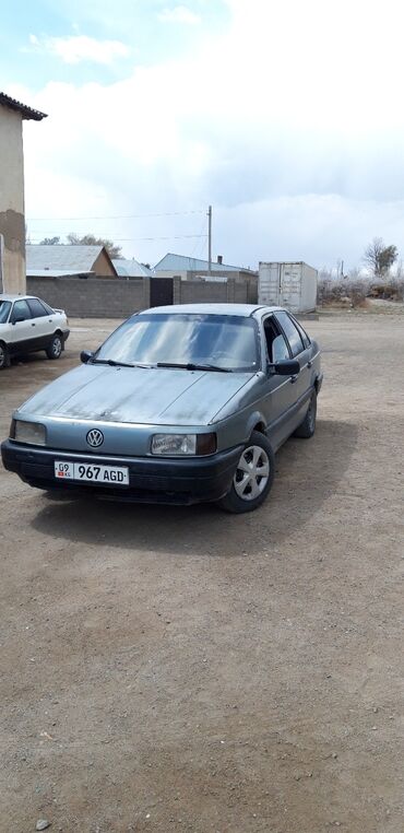 машина санта фе: Volkswagen Passat: 1.8 л, Механика, Бензин, Седан