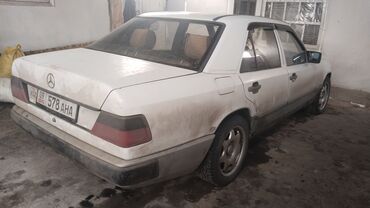 Mercedes-Benz: Mercedes-Benz E-Class: 1987 г., 2.5 л, Механика, Дизель, Седан — 4