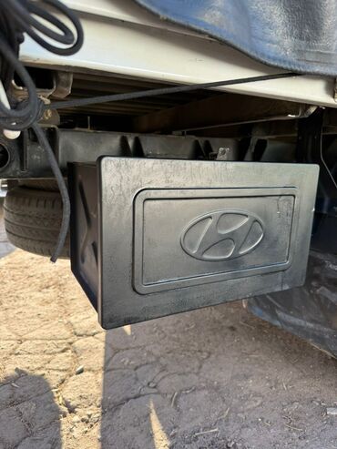 Hyundai: Hyundai Porter: 2021 г., 2.5 л, Типтроник, Дизель, Фургон — 11