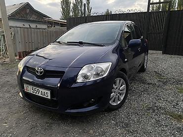 ml 163: Toyota Auris: 2009 г., 1.6 л, Механика, Бензин, Хэтчбэк — 2