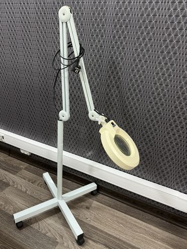 lampa lupa: Böyüdücü lampa