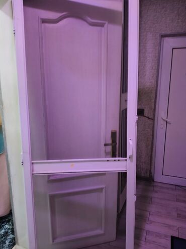 Tikinti daşları: Qapi setkasi 30 azn satilir‼️olcu 199×76 unvan bineqedi kod4411