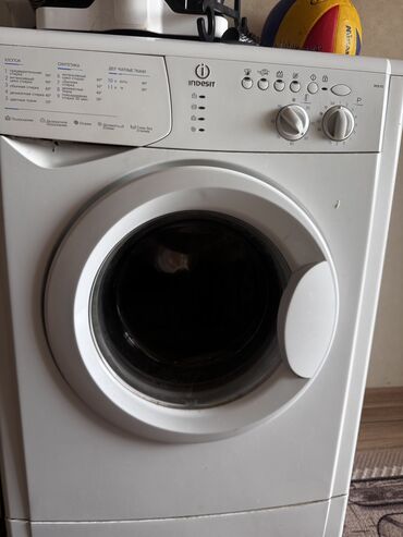 рули на пка: Стиральная машина Indesit, Б/у, Автоматические, До 5 кг, Компактная