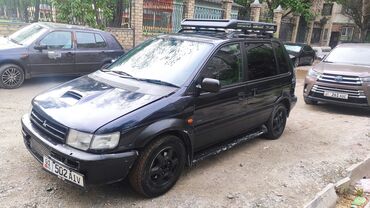Mitsubishi: Mitsubishi RVR: 1996 г., 2 л, Механика, Бензин, Минивэн